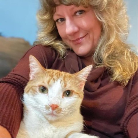 Meet your Posher, Sharla - Picture 1 of 1